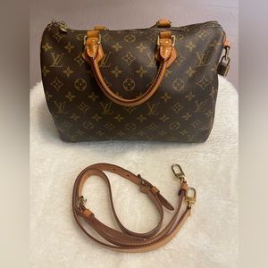 Authentic Louis Vuitton Speedy Bandolier 30